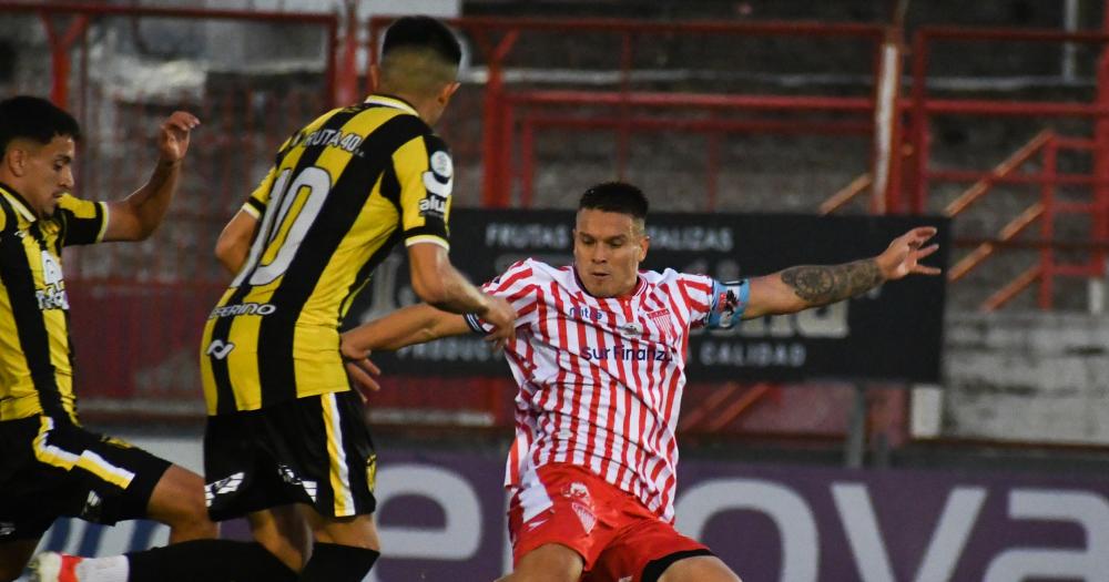 En Lomas festejó el Milrayitas