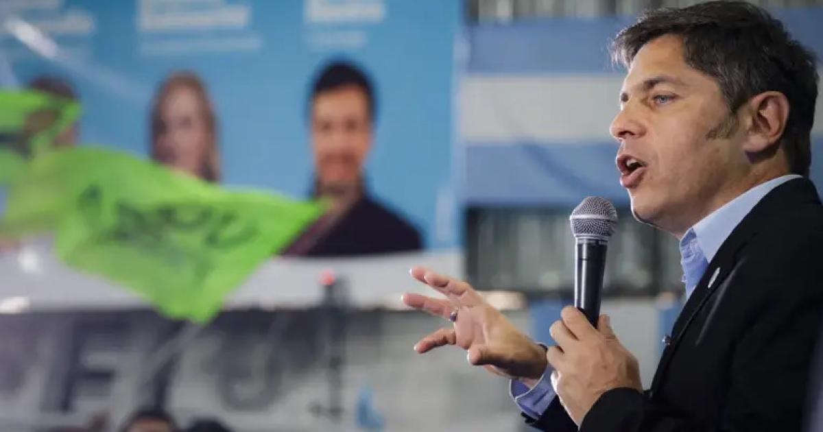 Kicillof visita Lomas de Zamora en el cierre de campantildea