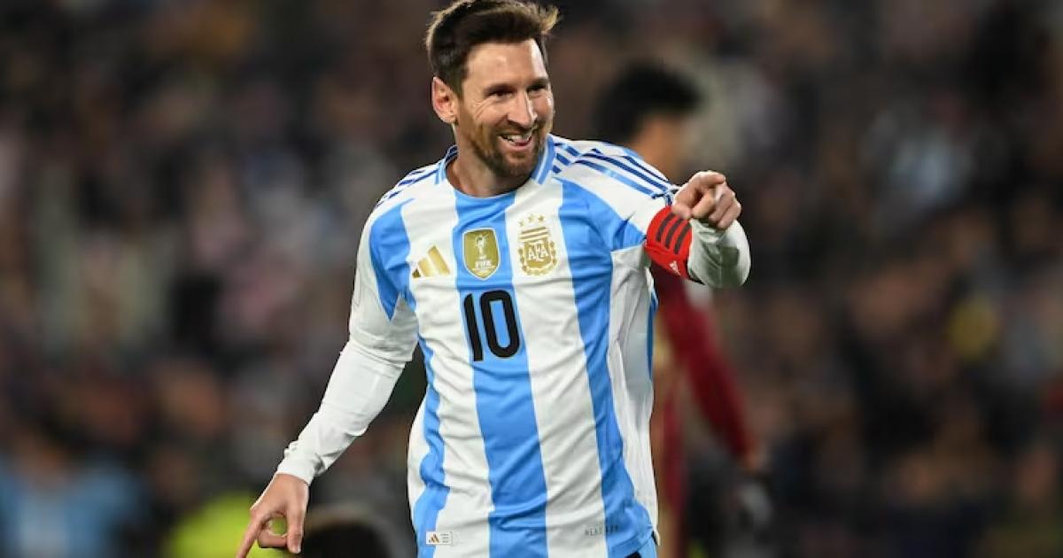 Lionel Messi en su noche especial marcó dos goles y fue la gran figura de Argentina