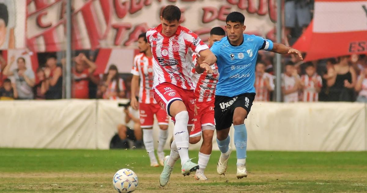 Agustín Toledo sería titular en Temperley ante Talleres