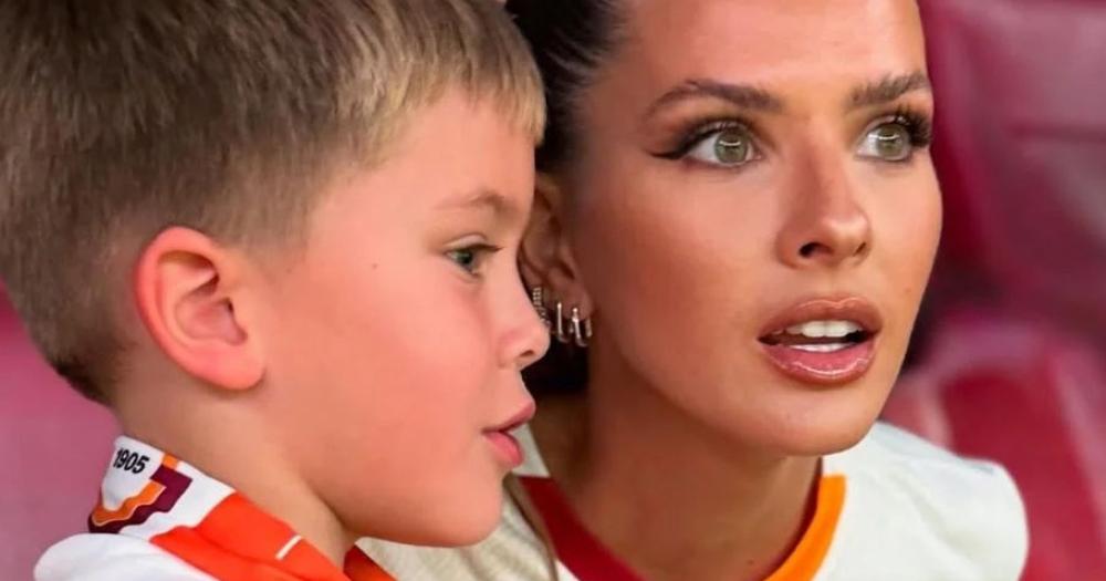 La China Su?rez con su hijo Amancio