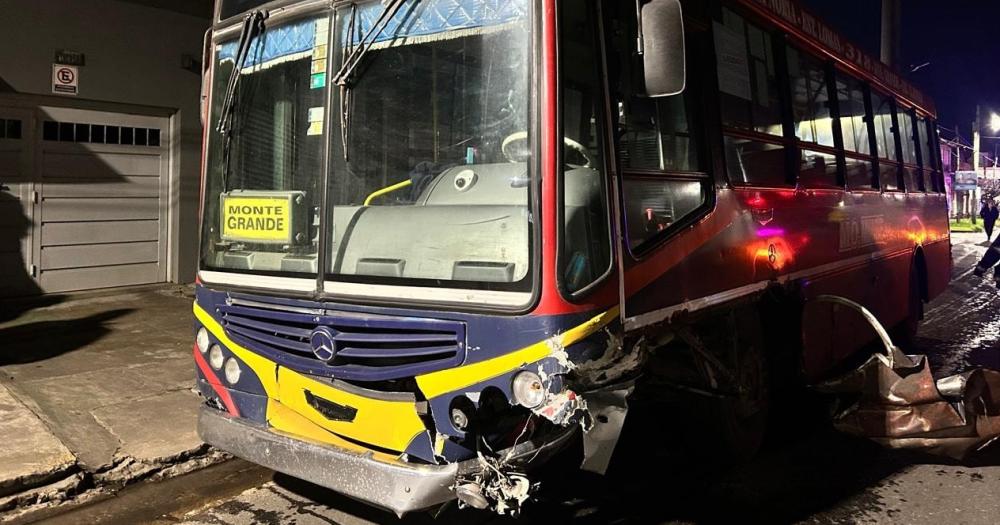 Así quedó el colectivo tras el choque