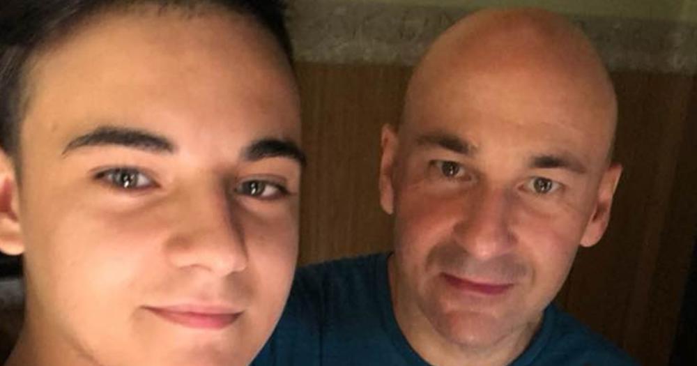 Toms Pliego junto a Martín su pap