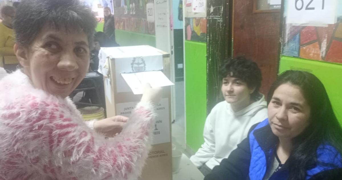 Mónica feliz tras ejercer su derecho