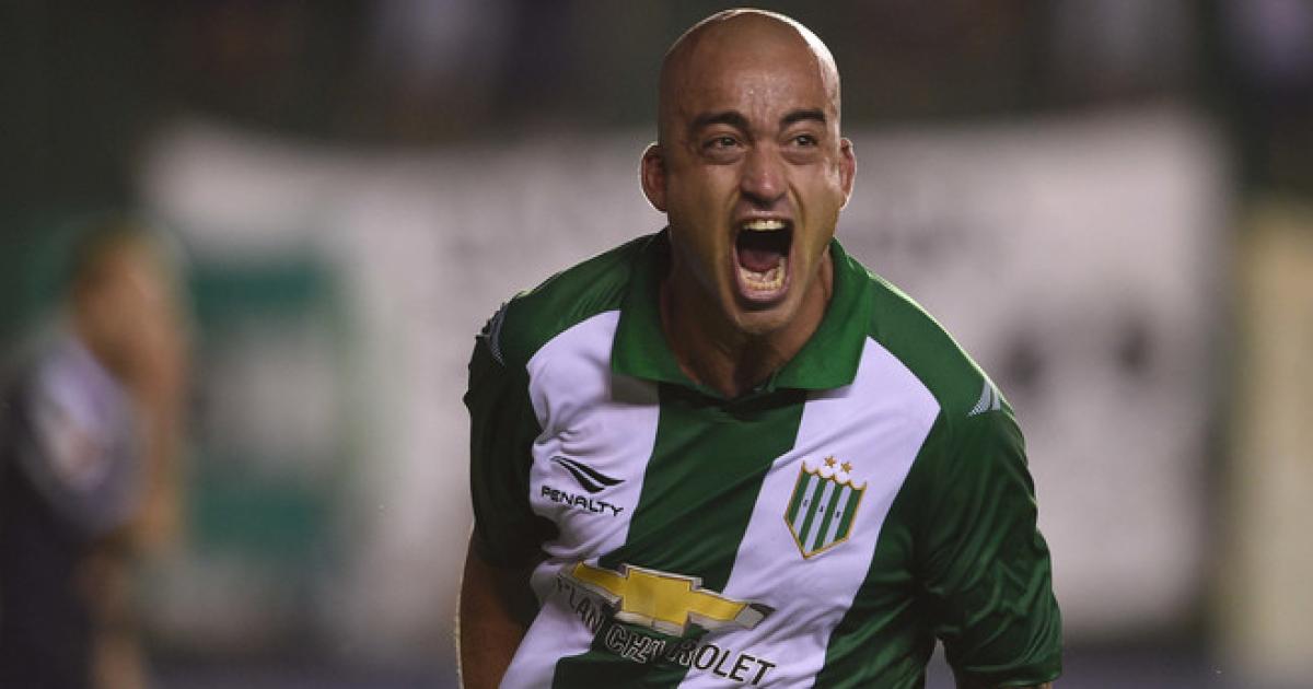 El uruguayo Santiago Silva jugar sus últimos partidos en un torneo amateur