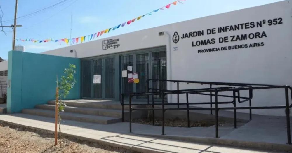 Este mieacutercoles y jueves no habraacute clases en Lomas- los motivos
