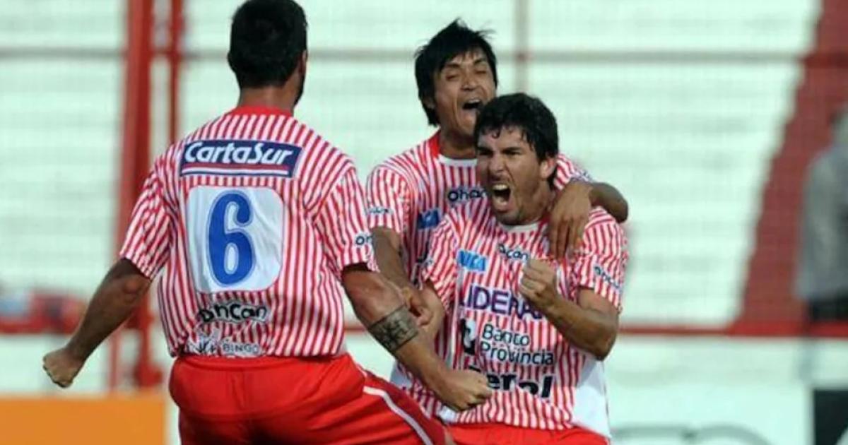 Noriega festeja con Cisterna y García