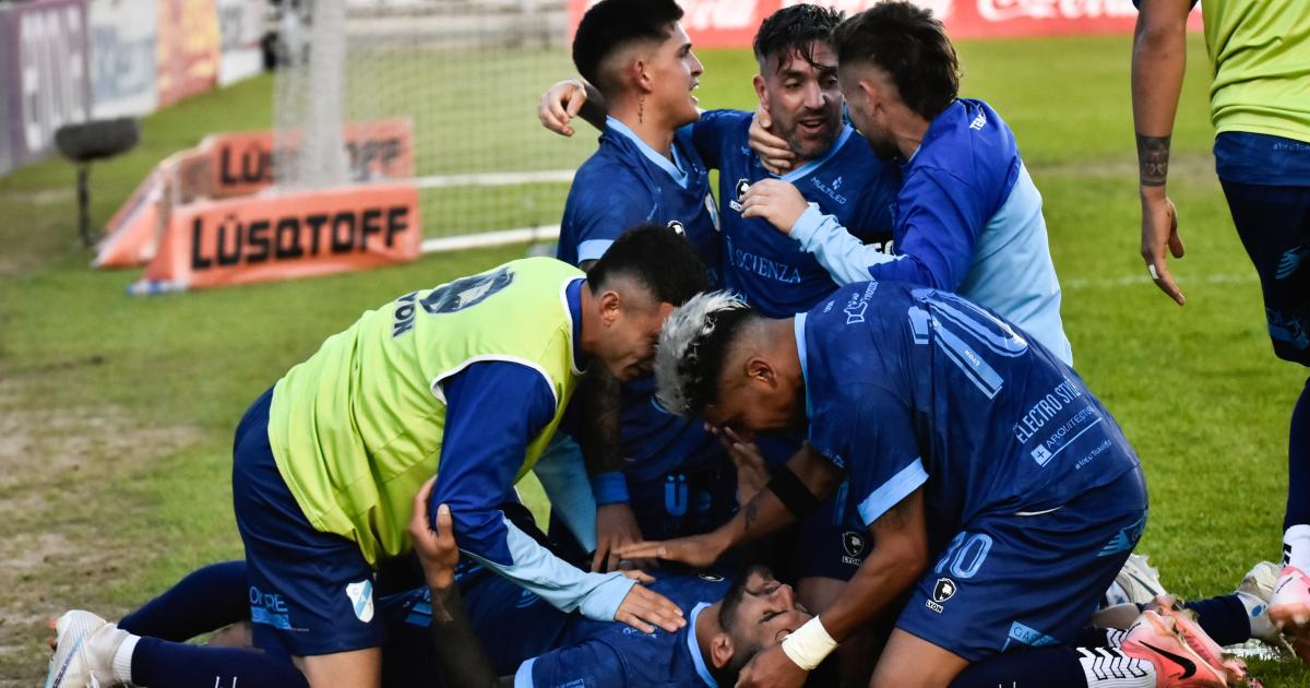 Temperley celebró un gran triunfo y sueña con argumentos
