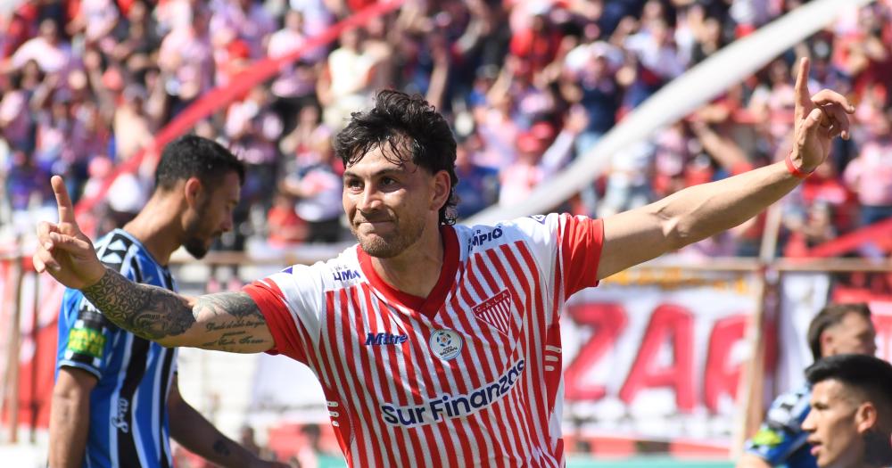 Mauricio Asenjo le dio un triunfo vital a Los Andes sobre Almagro