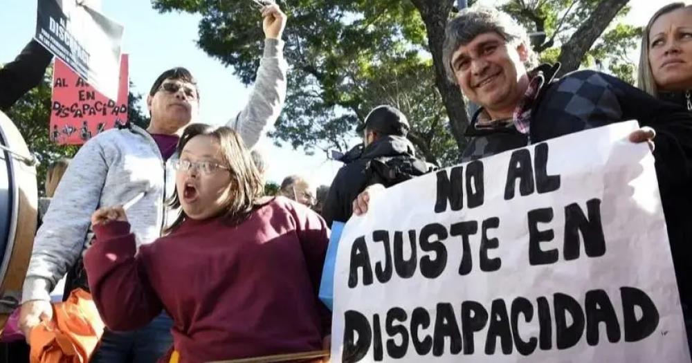 La Justicia ordenoacute a Milei restituir pensiones por discapacidad