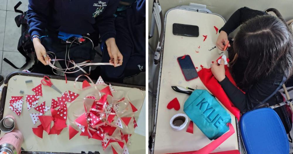 Los chicos trabajan en manualidades para el día de la campaña