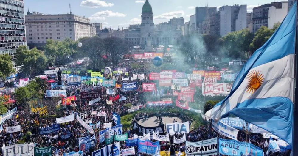 El gobierno de Javier Milei recibioacute otro cachetazo en las calles 