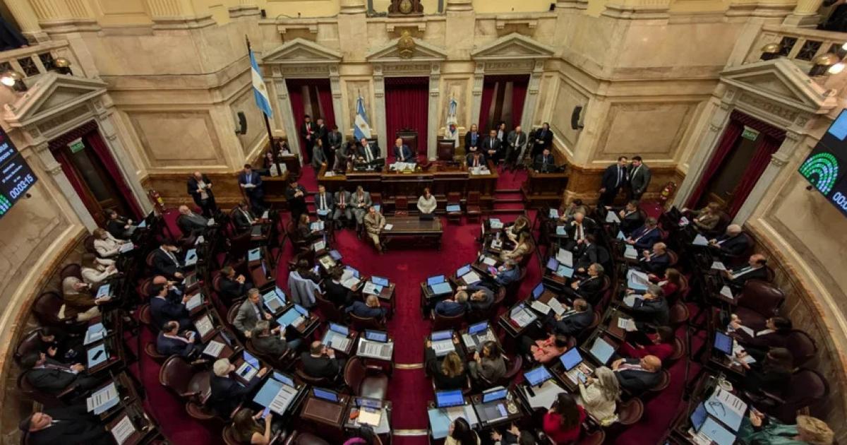 El Senado se prepara para rechazar otro veto- el debate en vivo