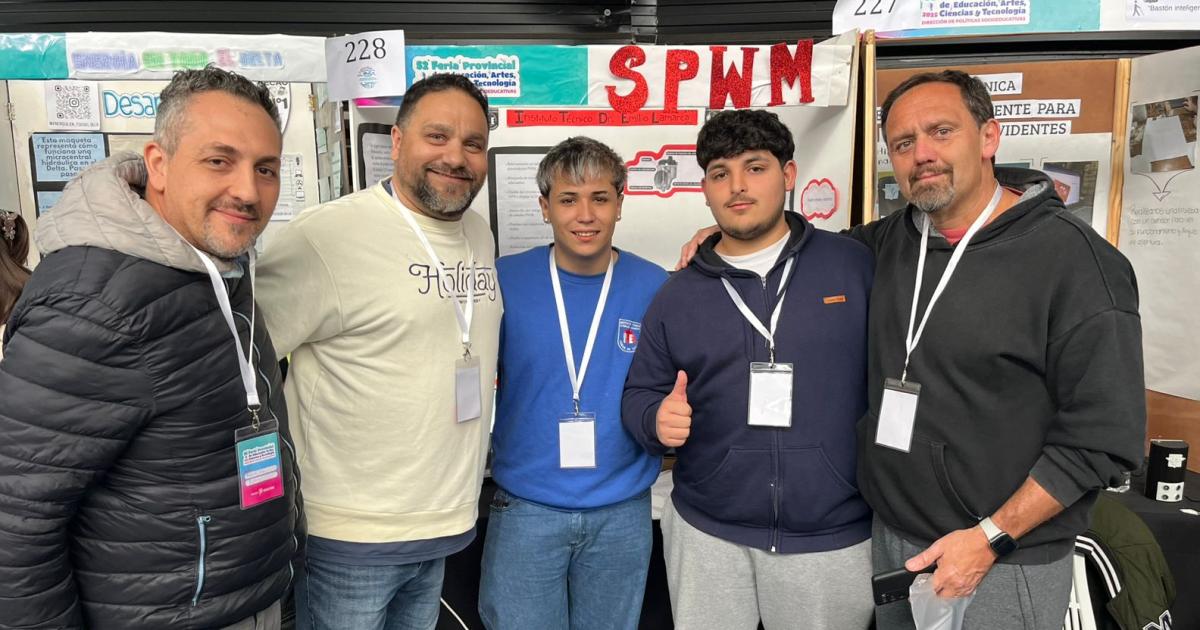 Los alumnos expusieron el proyecto ante un jurado de excelencia