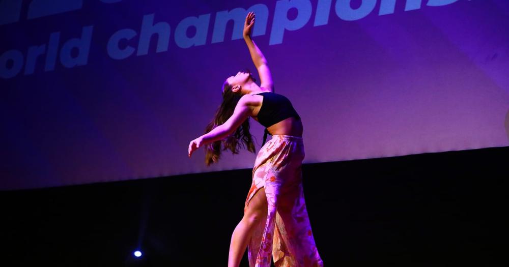 Akemi sigue creciendo como bailarina a pasos agigantados