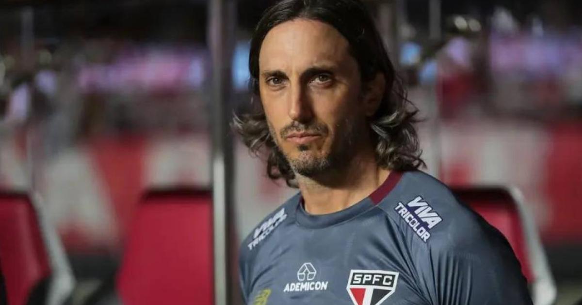 Un ex Lanuacutes toma las riendas del Inter de Porto Alegre