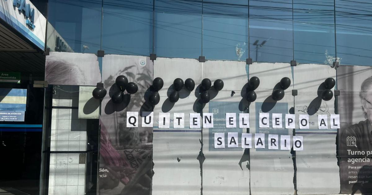 Por queacute todas las oficinas de PAMI del paiacutes estaacuten cerradas