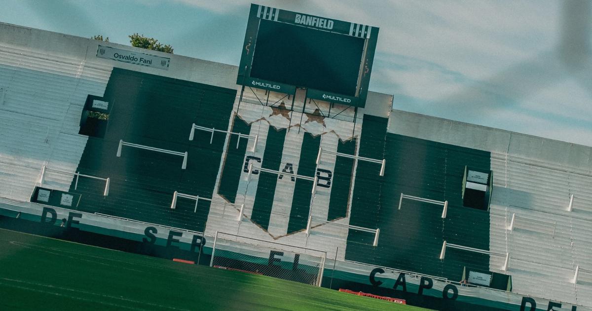 Banfield y Racing se jugar en el Florencio Sola con público de ambos equipos