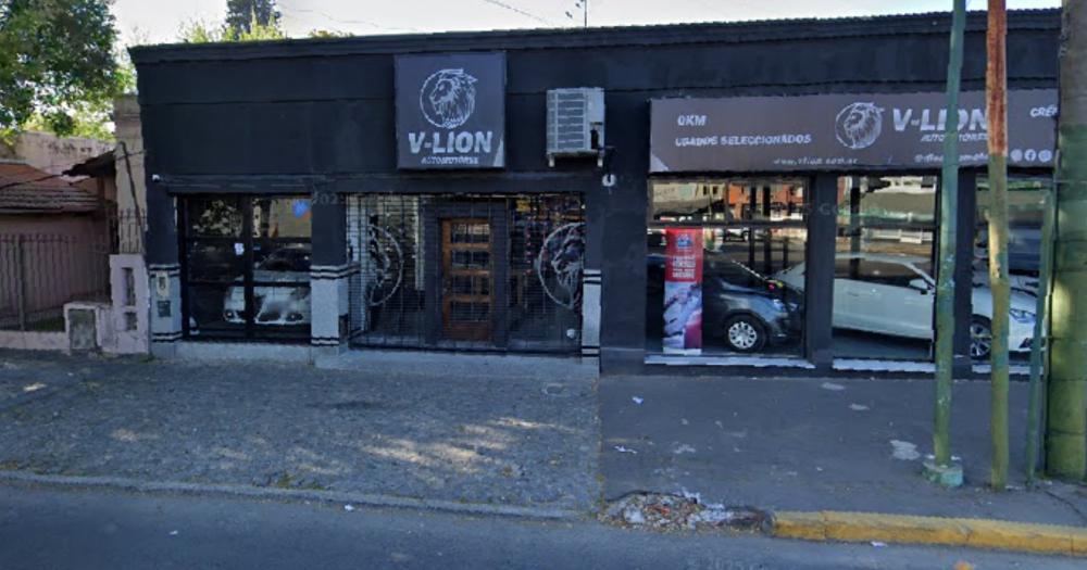 La empresa est? ubicada en Hipólito Yrigoyen y Garibaldi