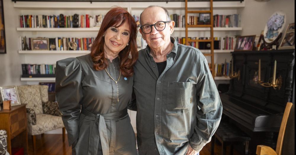 Cristina Kirchner recibioacute la visita del muacutesico cubano Silvio Rodriacuteguez