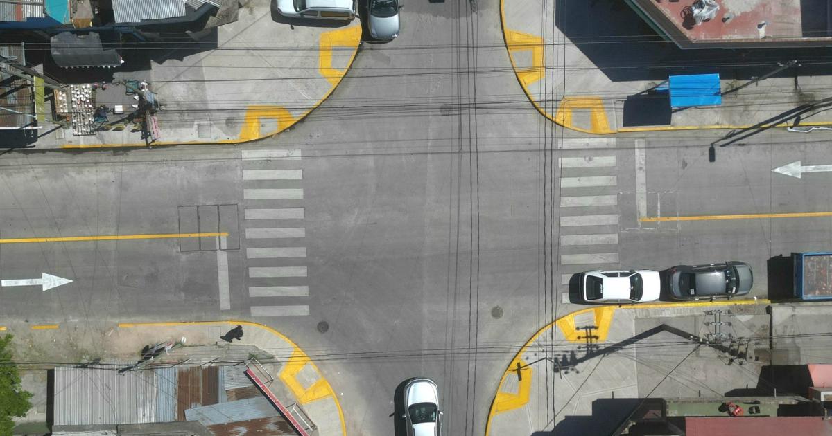 Asiacute quedoacute la avenida Recondo de Fiorito tras la reconstruccioacuten