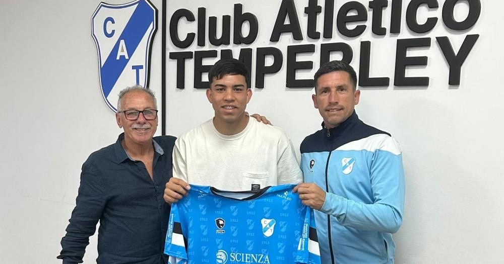 Gaona junto al Alberto Lecchi y Federico Crivelli