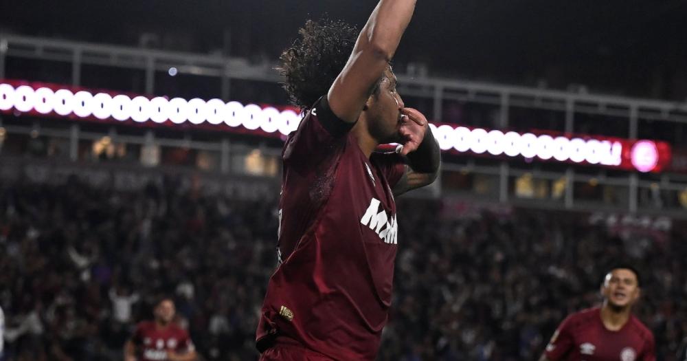 Lanús celebra en su casa ante Godoy Cruz