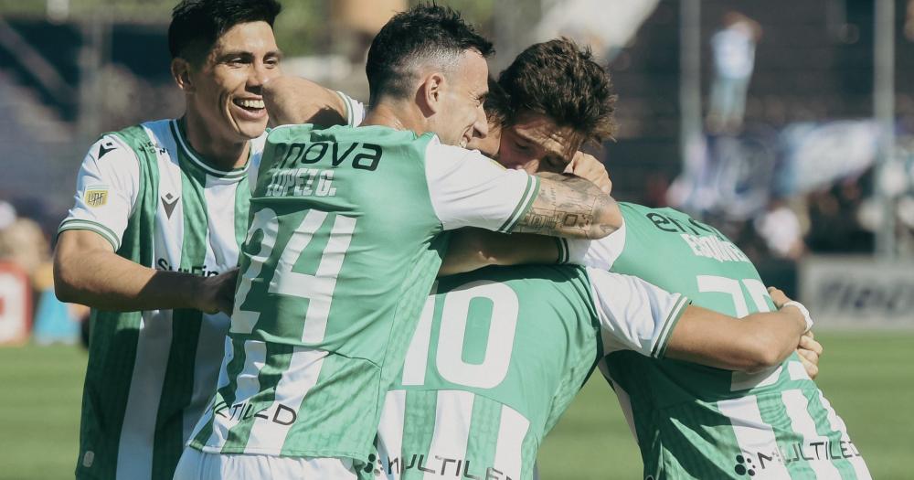 Banfield consiguió tres puntos muy valiosos en Mendoza