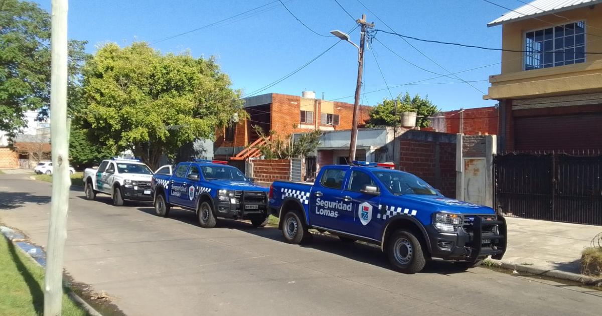 Susto por un incendio en el fondo de una casa en Banfield Oeste