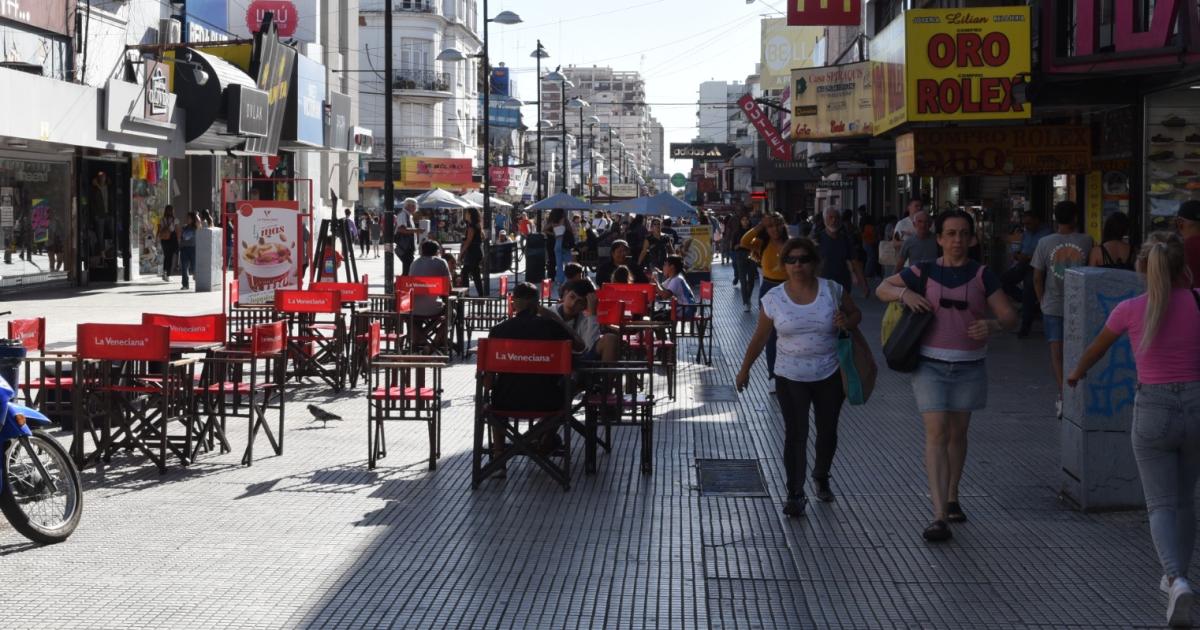 Encuesta- maacutes de la mitad de los hogares argentinos no llega a fin de mes