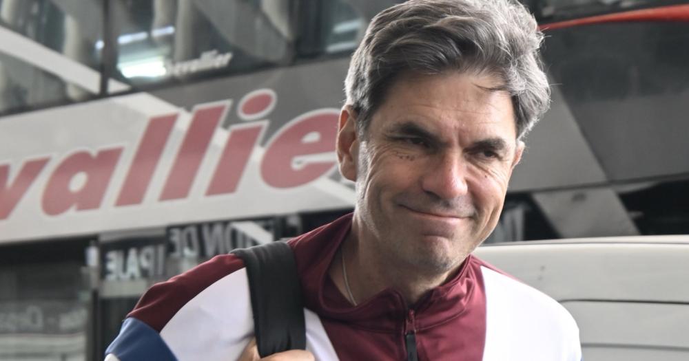 Pellegrino est sonriente- viaja con todos los jugadores a disposición
