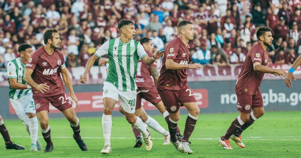 Banfield y Lanús disputar?n el Cl?sico del Sur el lunes 3 de noviembre a las 2115