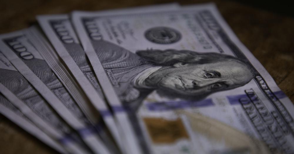 El triunfo de LLA repercutió inmediatamente en el mercado cambiario