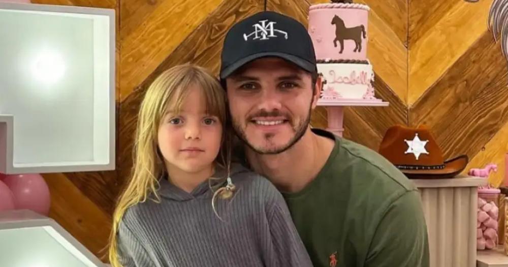 Mauro Icardi con su hija Isabella