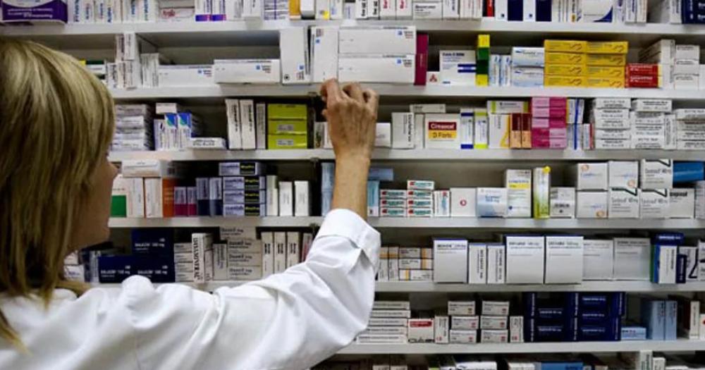 Cayoacute la venta de medicamentos por la crisis econoacutemica