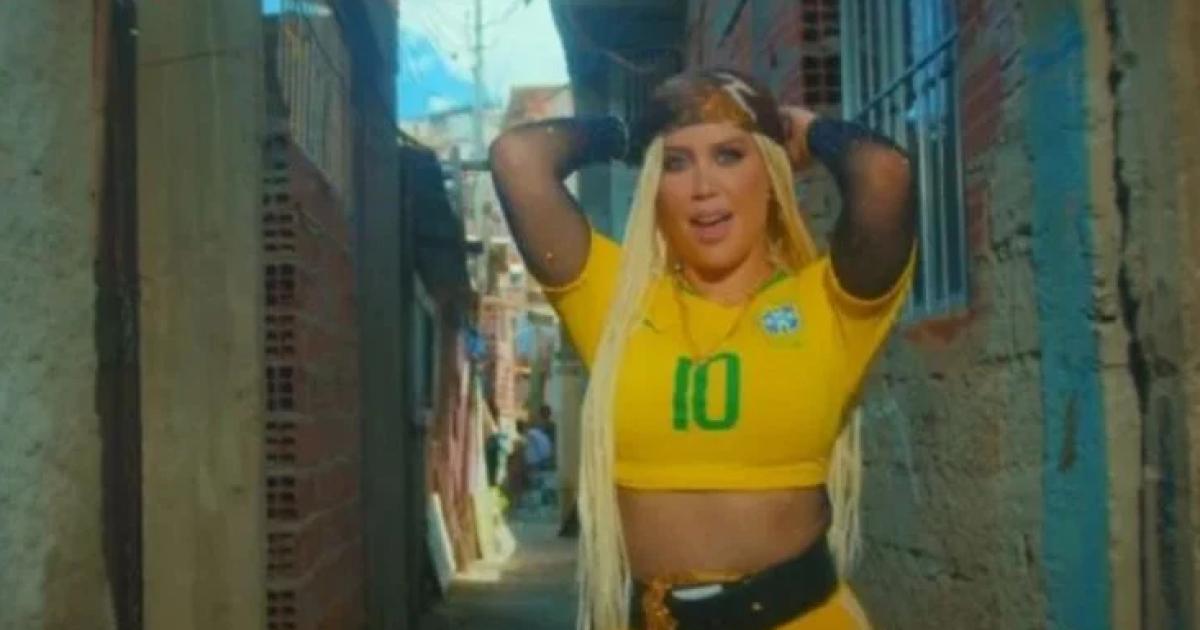 Wanda Nara en el una favela de Río de Janeiro