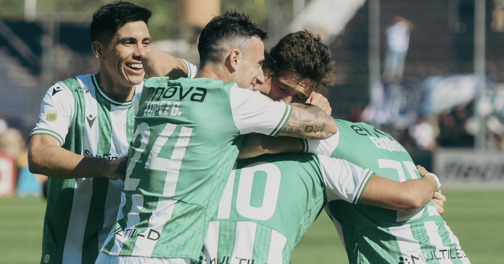 En la última fecha Banfield le ganó por 2-1 a Independiente Rivadavia en Mendoza