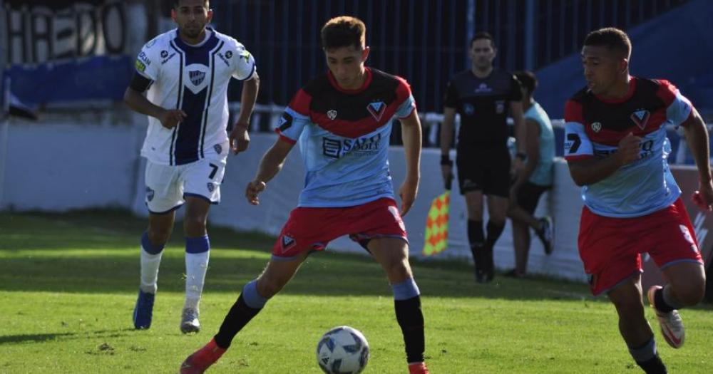 Brown de Adrogué tiene complicadas sus chances de acceso al reducido