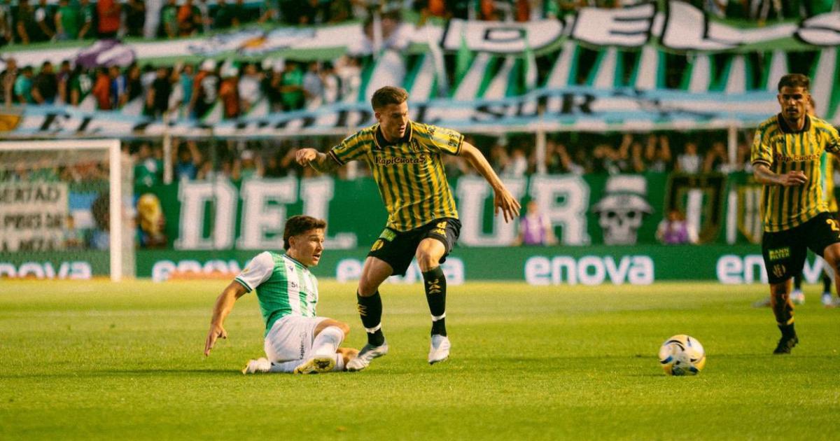 Martín Río barre abajo