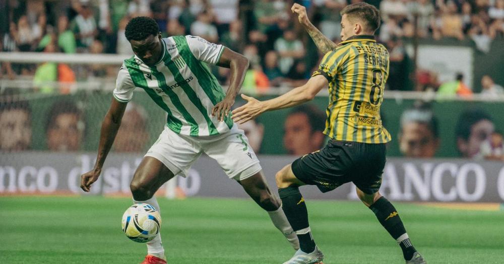 Arboleda prevalece sobre Serrago