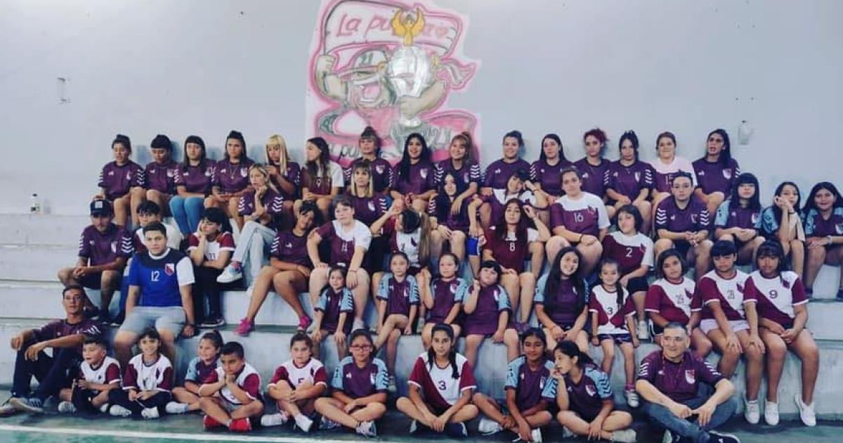 El Club 21 de Septiembre est ubicado en el barrio San José de Temperley