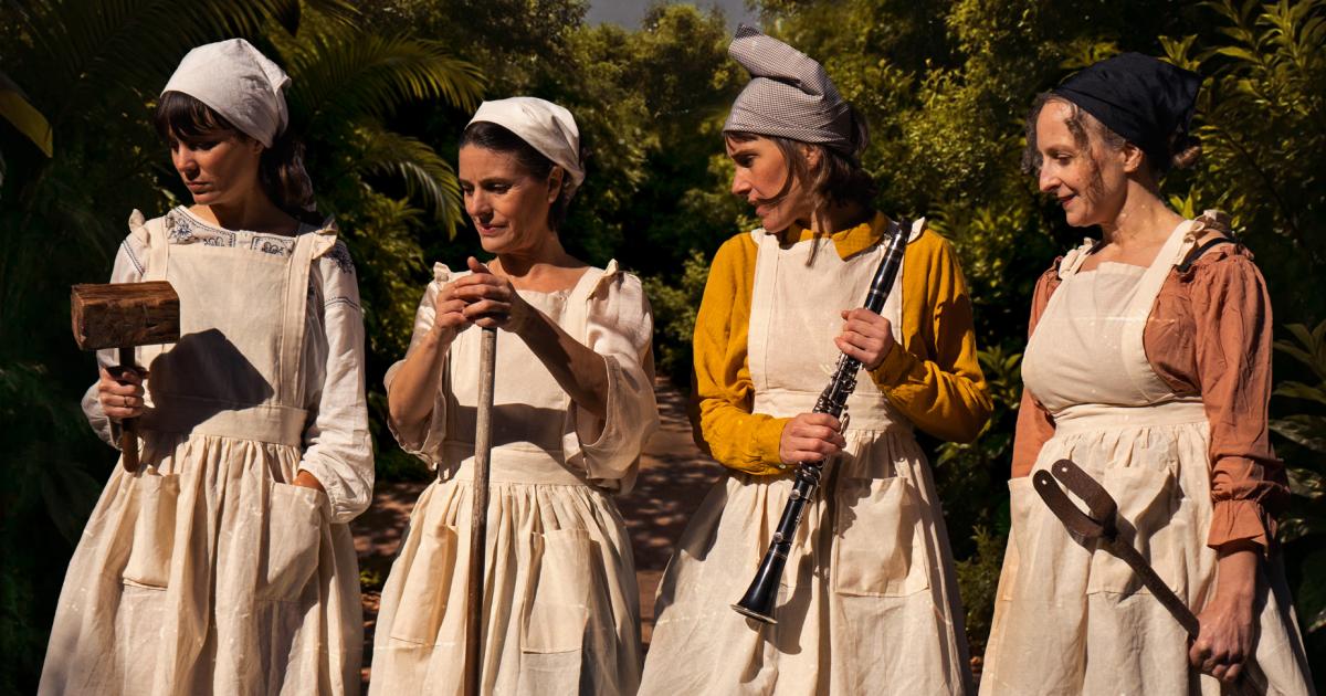 Rompa el cristal una banda de la región