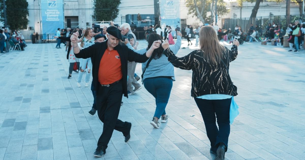 Un encuentro para celebrar la identidad nacional