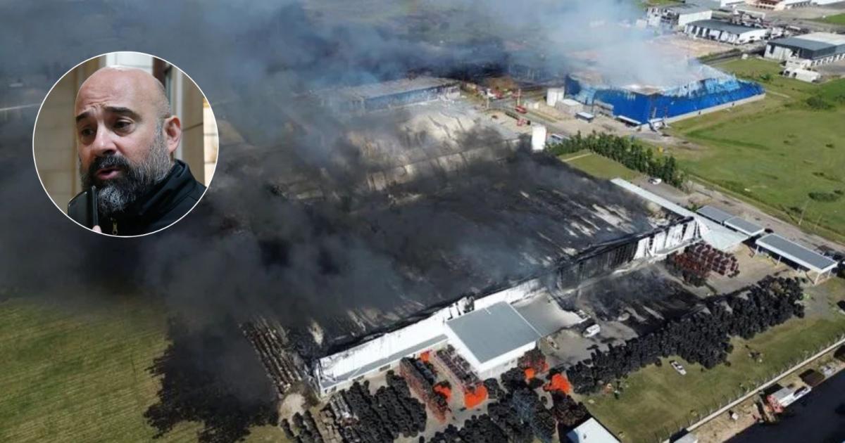 Fabin García director de Defensa Civil se refirió a la actualidad del incendio y llevó tranquilidad a la población