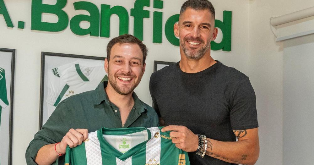 Mariano Andújar tiene contrato en Banfield hasta diciembre
